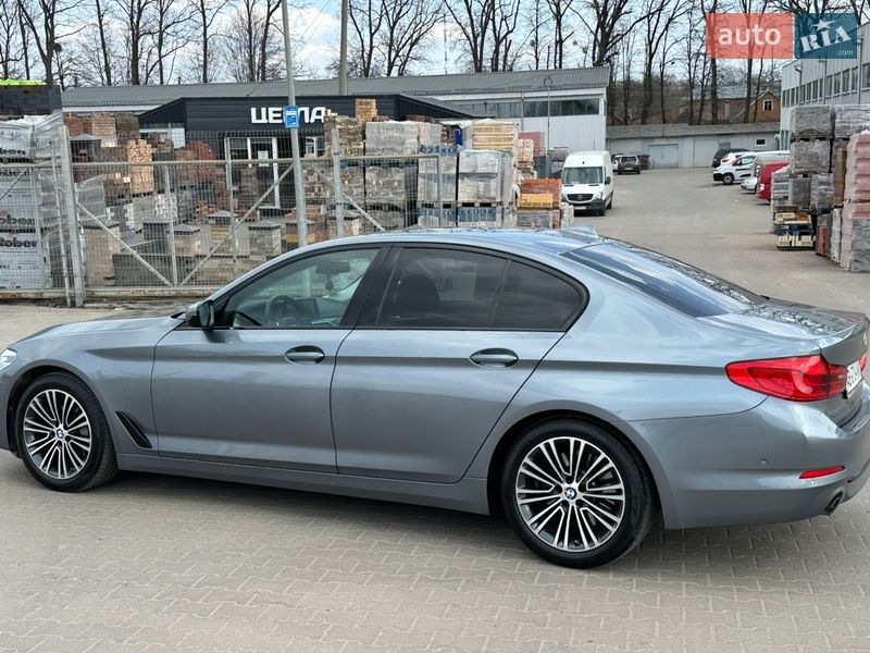 Седан BMW 5 Series 2019 в Виннице