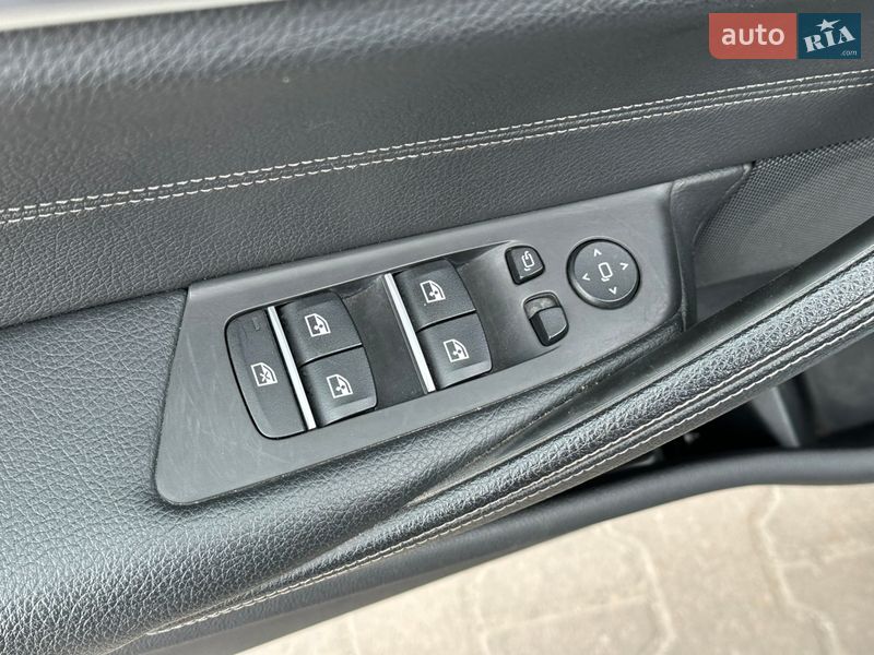 Седан BMW 5 Series 2019 в Виннице