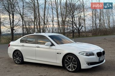 Седан BMW 5 Series 2011 в Балте