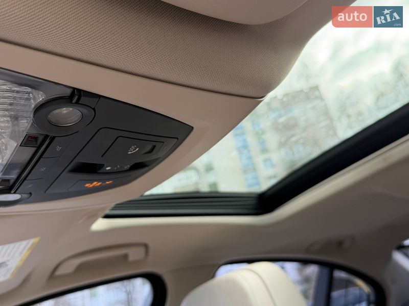 Седан BMW 5 Series 2012 в Дрогобичі