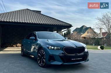Седан BMW 5 Series 2024 в Луцьку