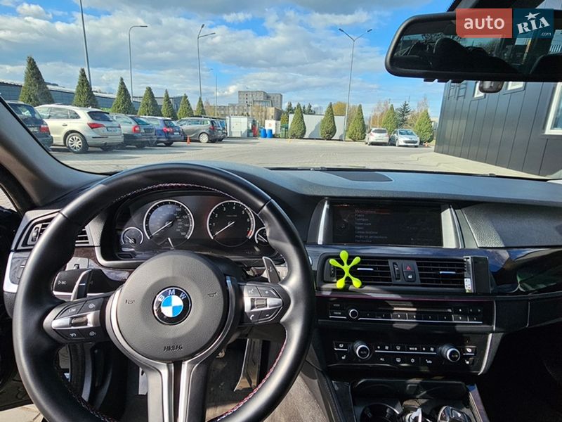 Седан BMW 5 Series 2012 в Ковелі