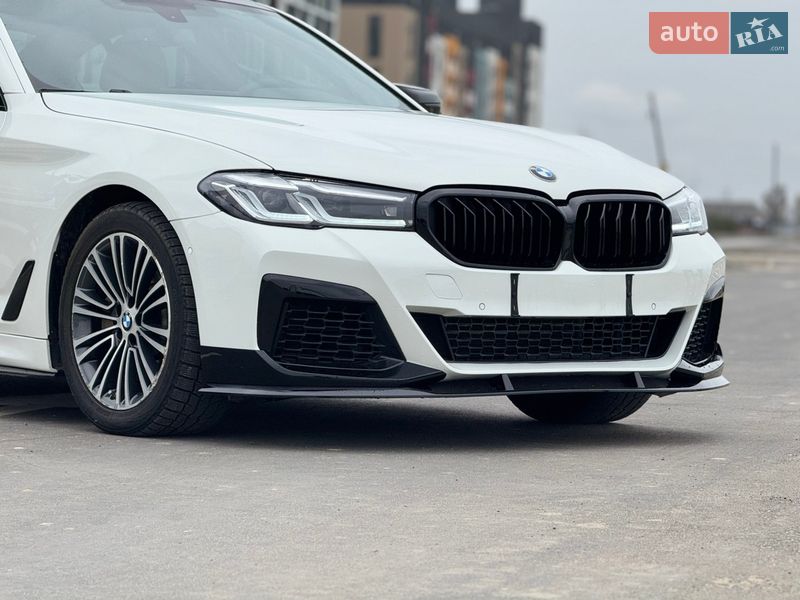 Седан BMW 5 Series 2018 в Рівному