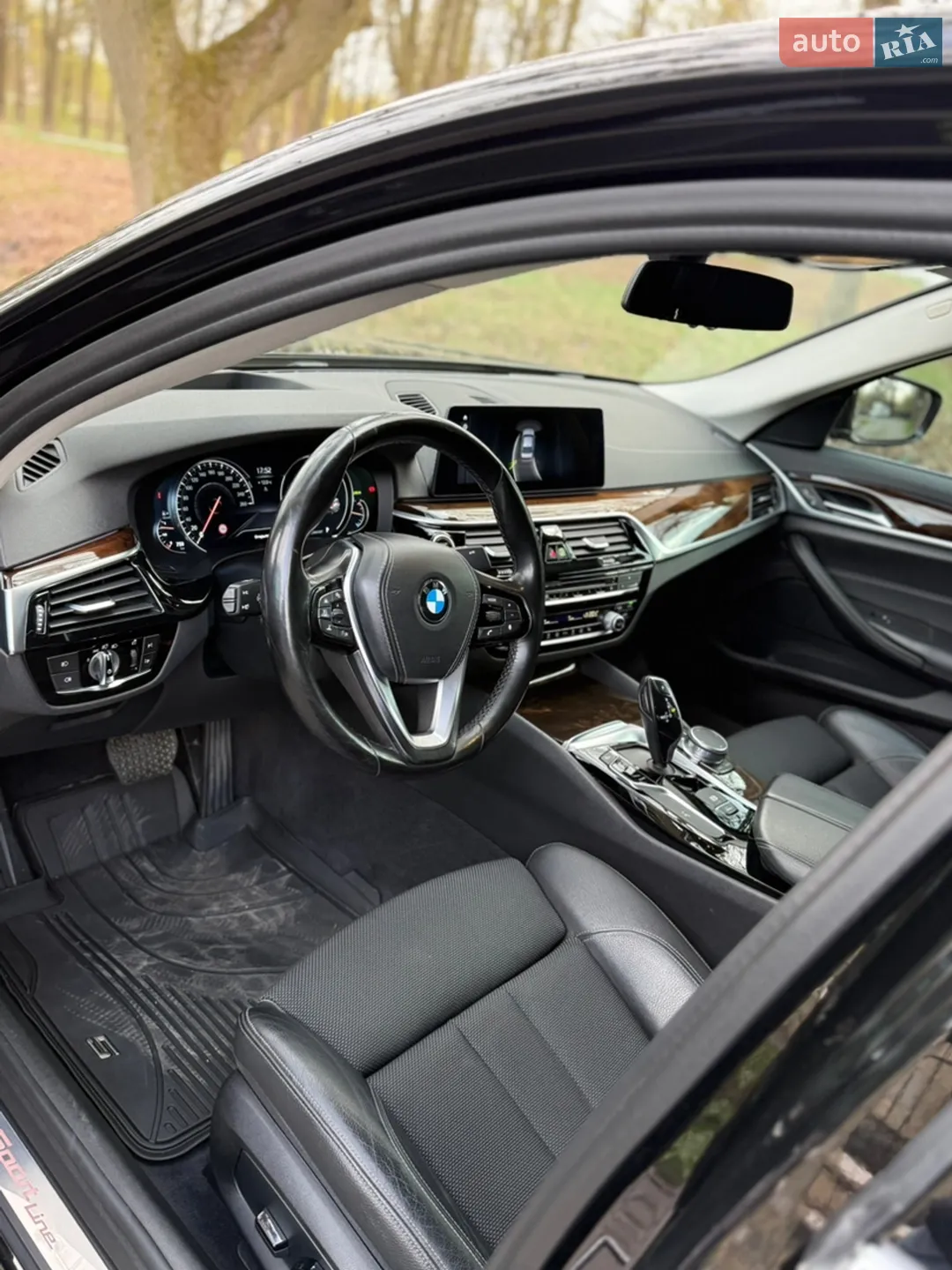 2017 BMW 5er - мініатюра 27