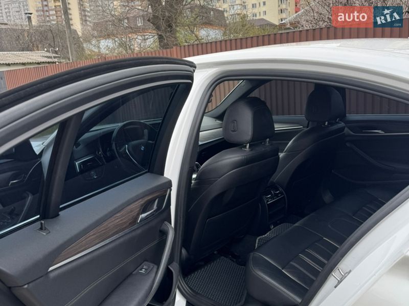Седан BMW 5 Series 2017 в Києві