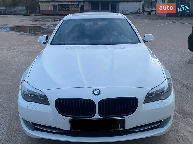 Седан BMW 5 Series 2012 в Чернигове фото 2 Седан BMW 5 Series 2012 в Чернигове