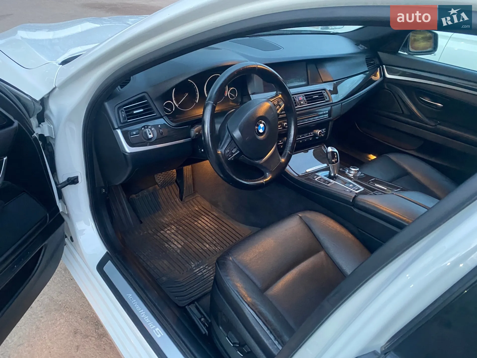 2012 BMW 5er - мініатюра 6