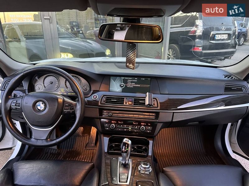 Седан BMW 5 Series 2010 в Киеве фото 13 Седан BMW 5 Series 2010 в Киеве