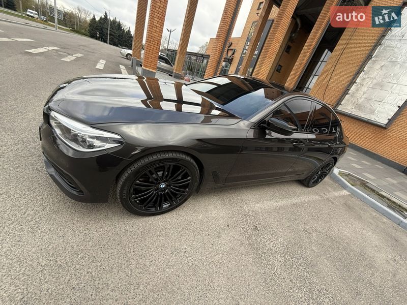 Седан BMW 5 Series 2018 в Дніпрі