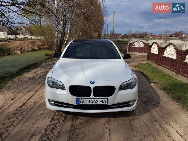 Седан BMW 5 Series 2011 в Владимирце фото 5 Седан BMW 5 Series 2011 в Владимирце