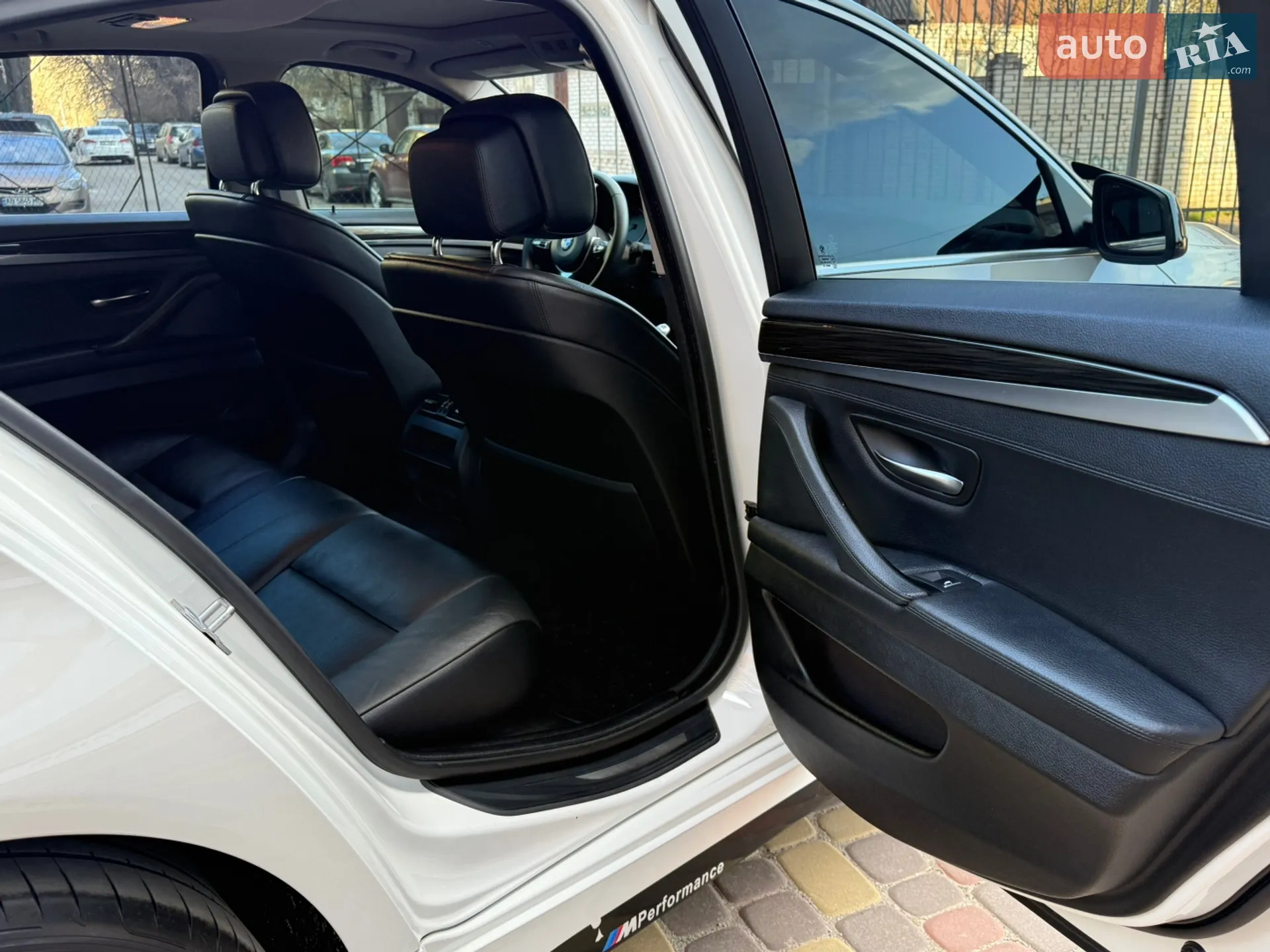 2013 BMW 5er - мініатюра 21
