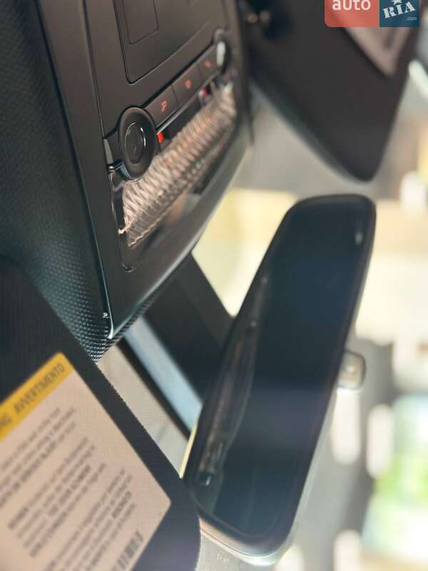 Седан BMW 5 Series 2014 в Львове фото 23 Седан BMW 5 Series 2014 в Львове