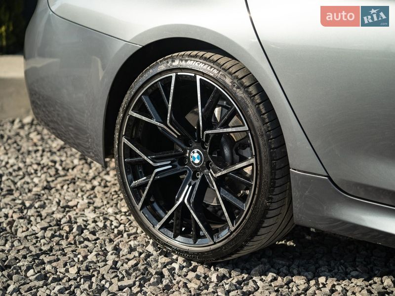 Седан BMW 5 Series 2018 в Чернівцях