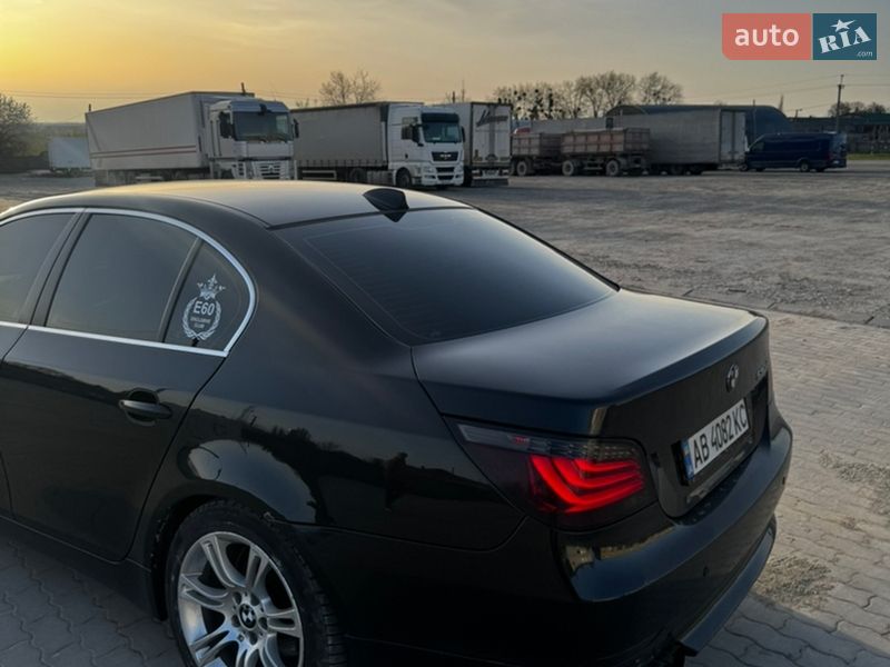 Седан BMW 5 Series 2004 в Дунаевцах