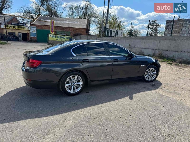 Седан BMW 5 Series 2012 в Кривому Розі