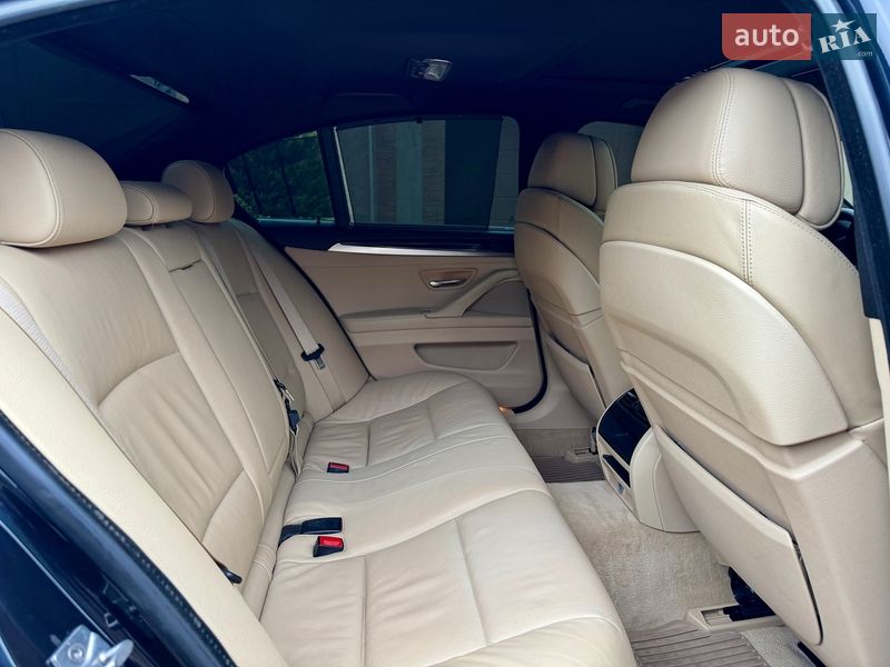 Седан BMW 5 Series 2011 в Одессе