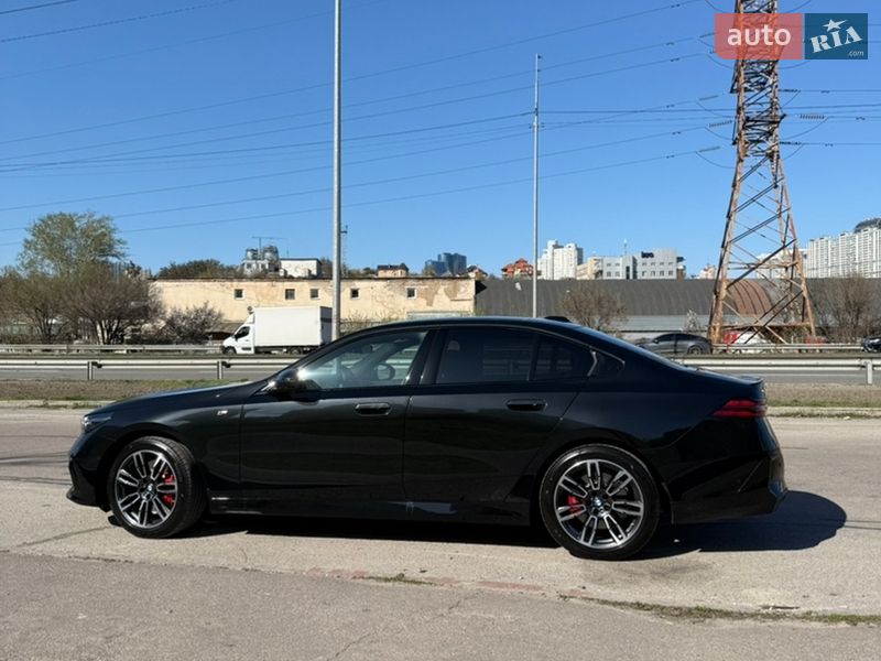 Седан BMW 5 Series 2025 в Киеве фото 7 Седан BMW 5 Series 2025 в Киеве