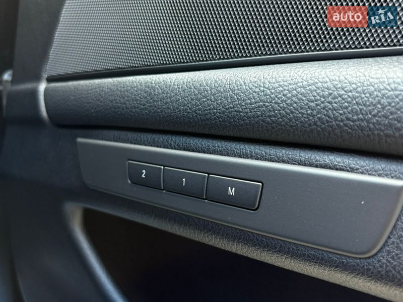 Седан BMW 5 Series 2010 в Кременчуге фото 24 Седан BMW 5 Series 2010 в Кременчуге
