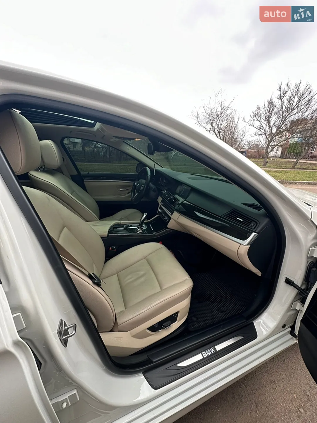 2010 BMW 5er - мініатюра 34