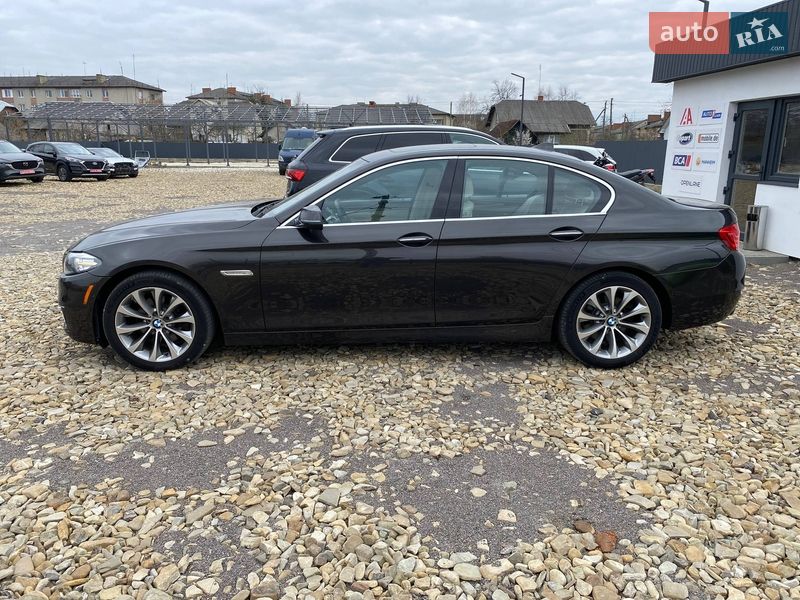 Седан BMW 5 Series 2013 в Самборе