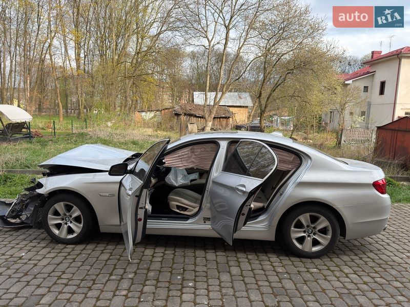 Седан BMW 5 Series 2012 в Коломые