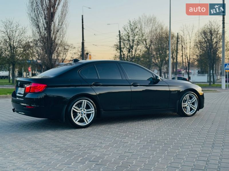 Седан BMW 5 Series 2014 в Кременчуці