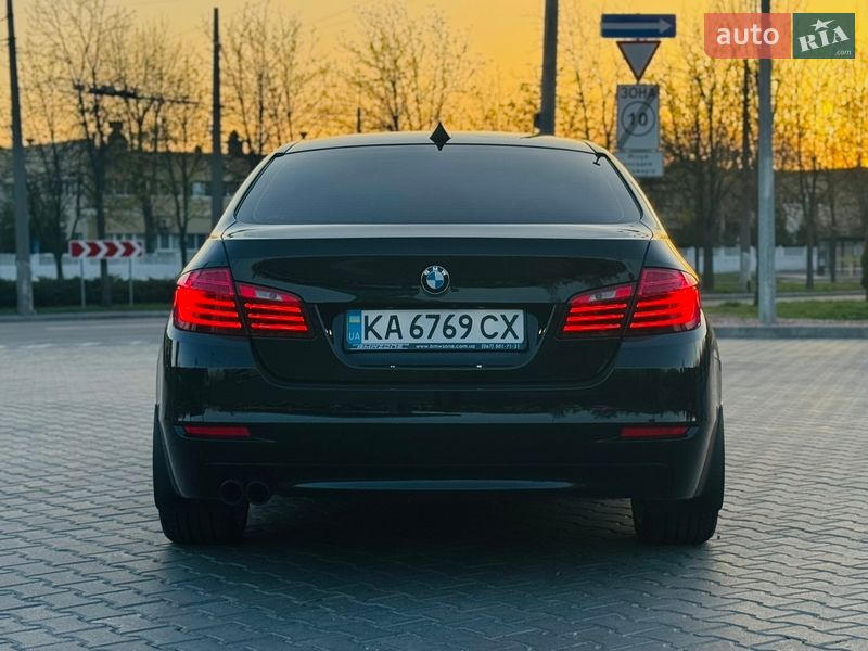 Седан BMW 5 Series 2014 в Кременчуці