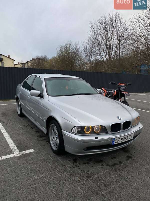 Седан BMW 5 Series 2002 в Виннице