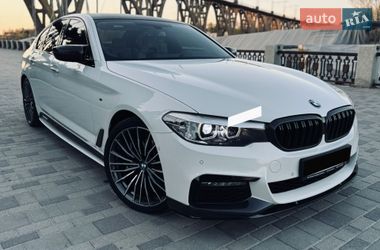 Седан BMW 5 Series 2017 в Днепре