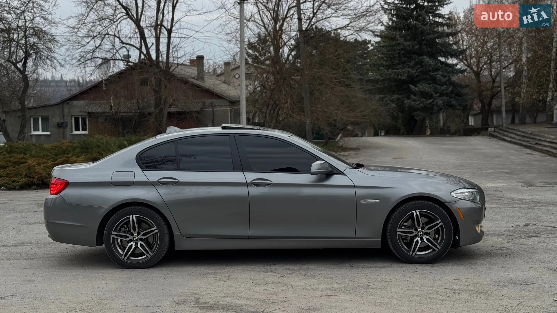 2010 BMW 5er - мініатюра 4