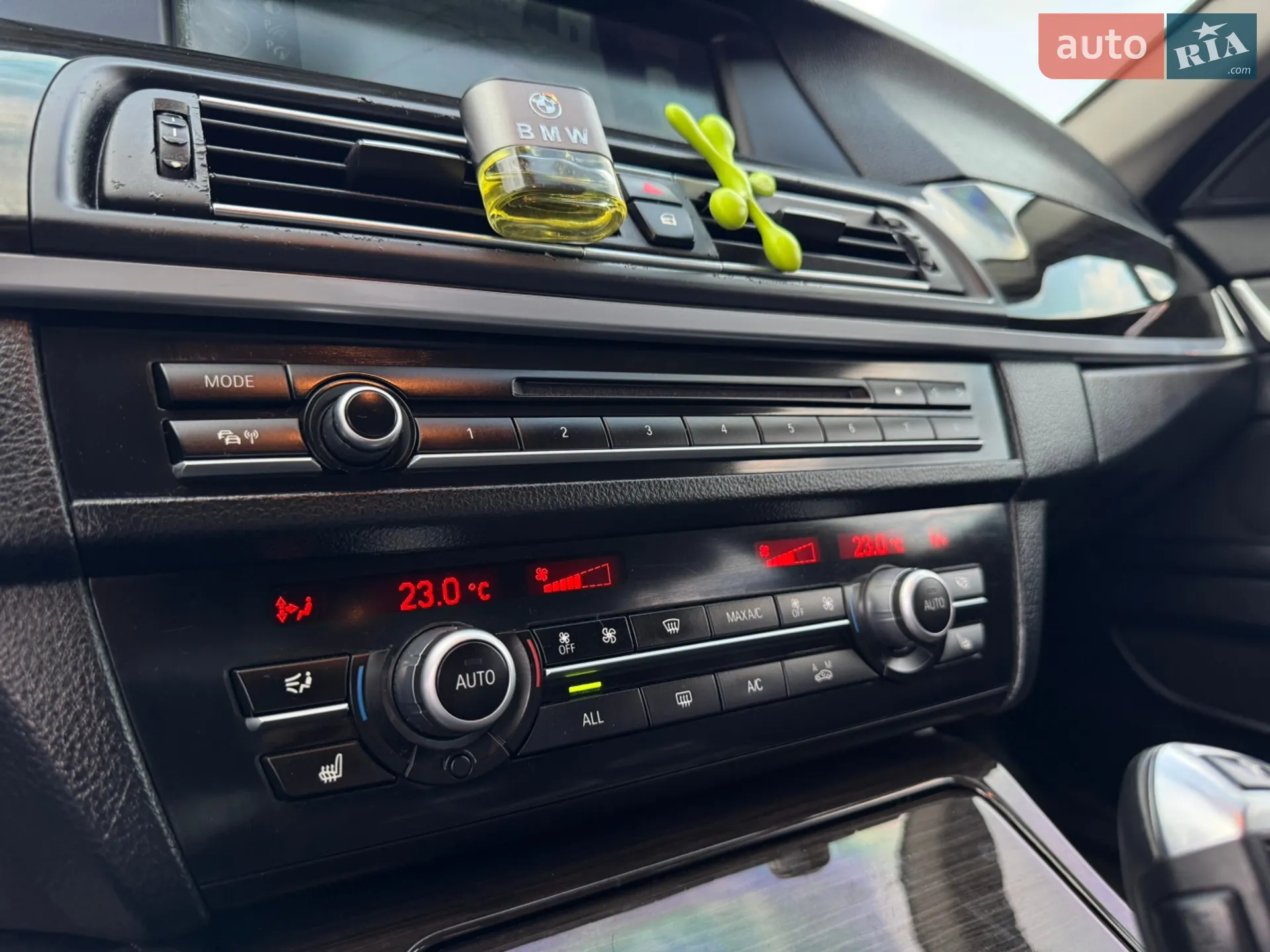 2013 BMW 5er - мініатюра 48
