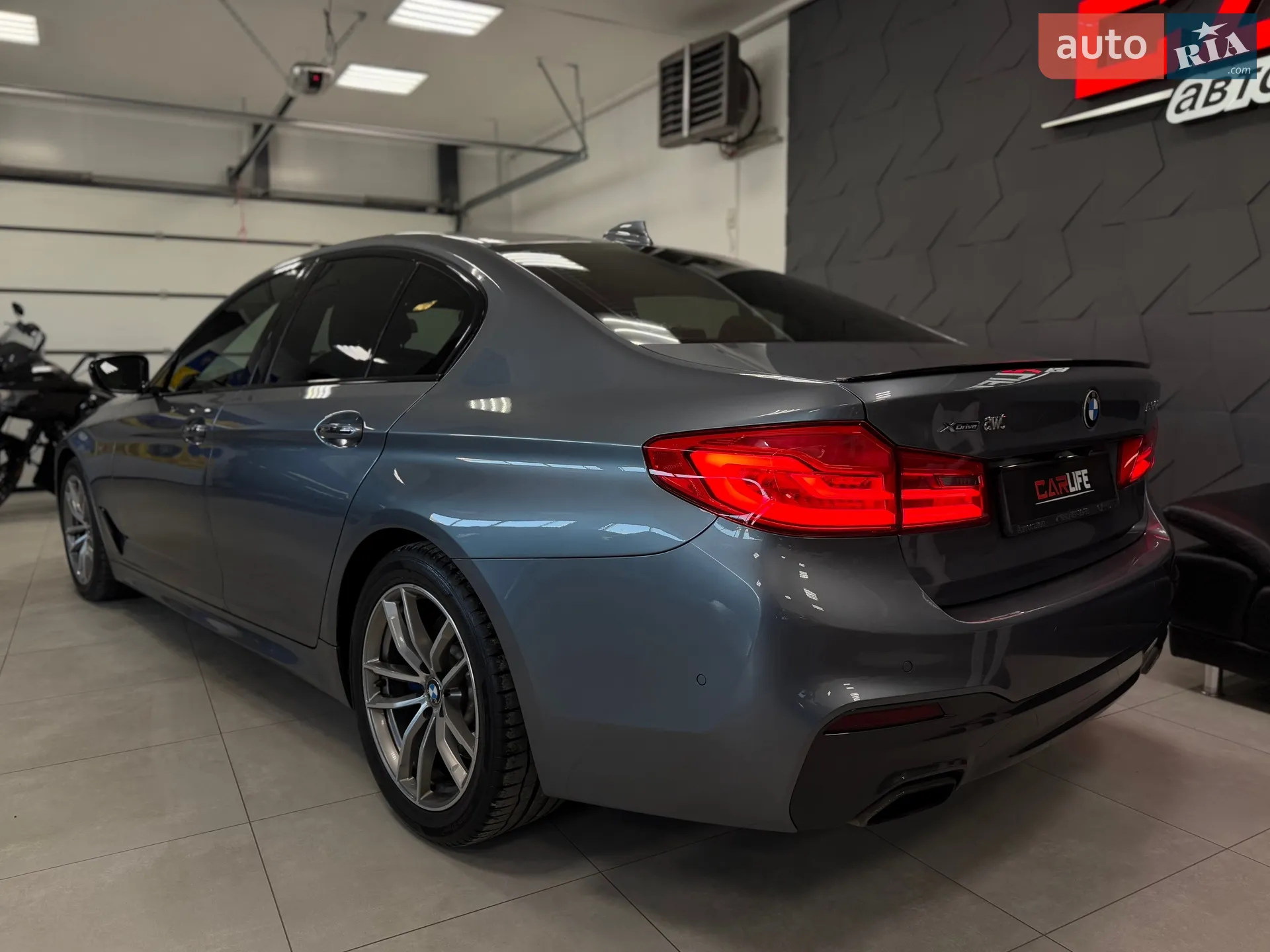 2017 BMW 5er - мініатюра 23