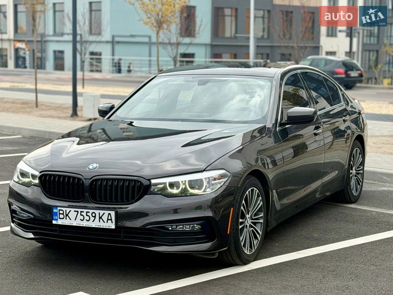 Седан BMW 5 Series 2017 в Ровно