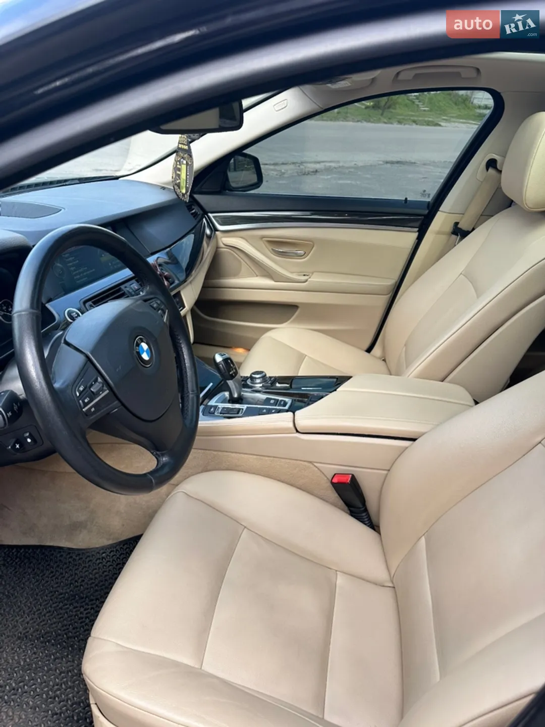 2013 BMW 5er - мініатюра 9