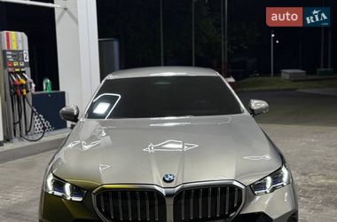 Седан BMW 5 Series 2025 в Києві