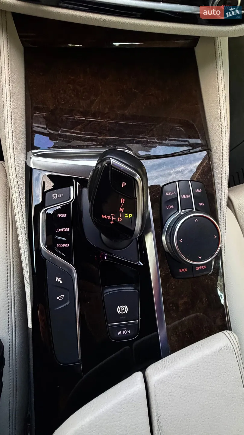 BMW 5 Series 2018 VIN WBAJA7C56JWC74853 фото оголошення 65 з 72