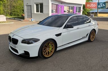 Седан BMW 5 Series 2010 в Виноградові