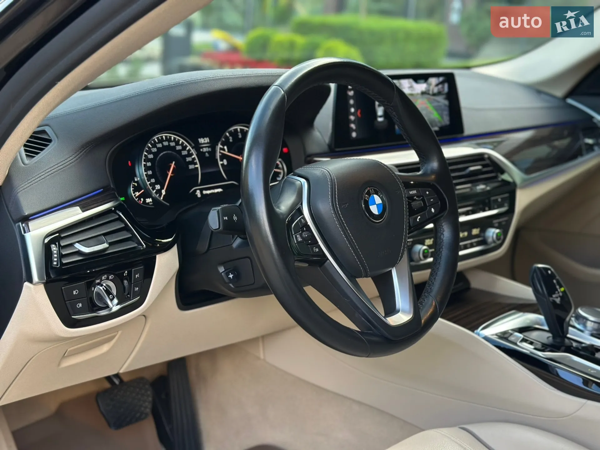 2017 BMW 5er - мініатюра 18