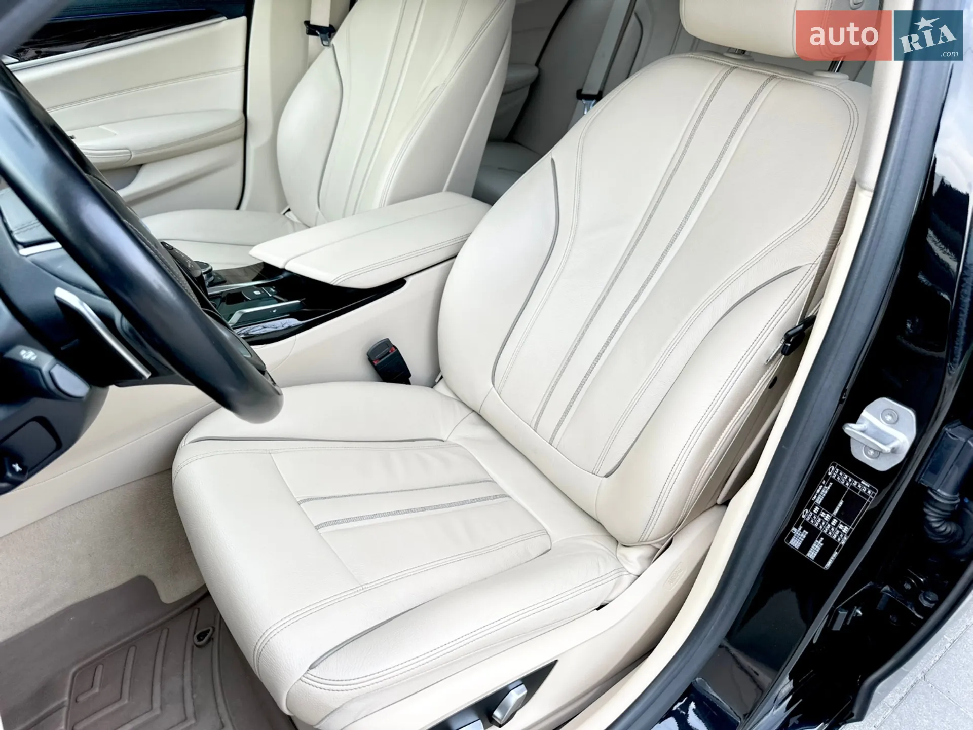 2017 BMW 5er - мініатюра 21