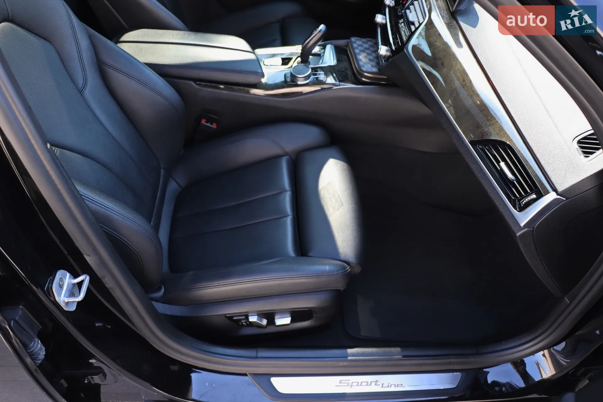 2017 BMW 5er - мініатюра 8