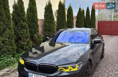 Седан BMW 5 Series 2017 в Львове