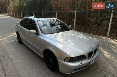 Седан BMW 5 Series 2002 в Львове