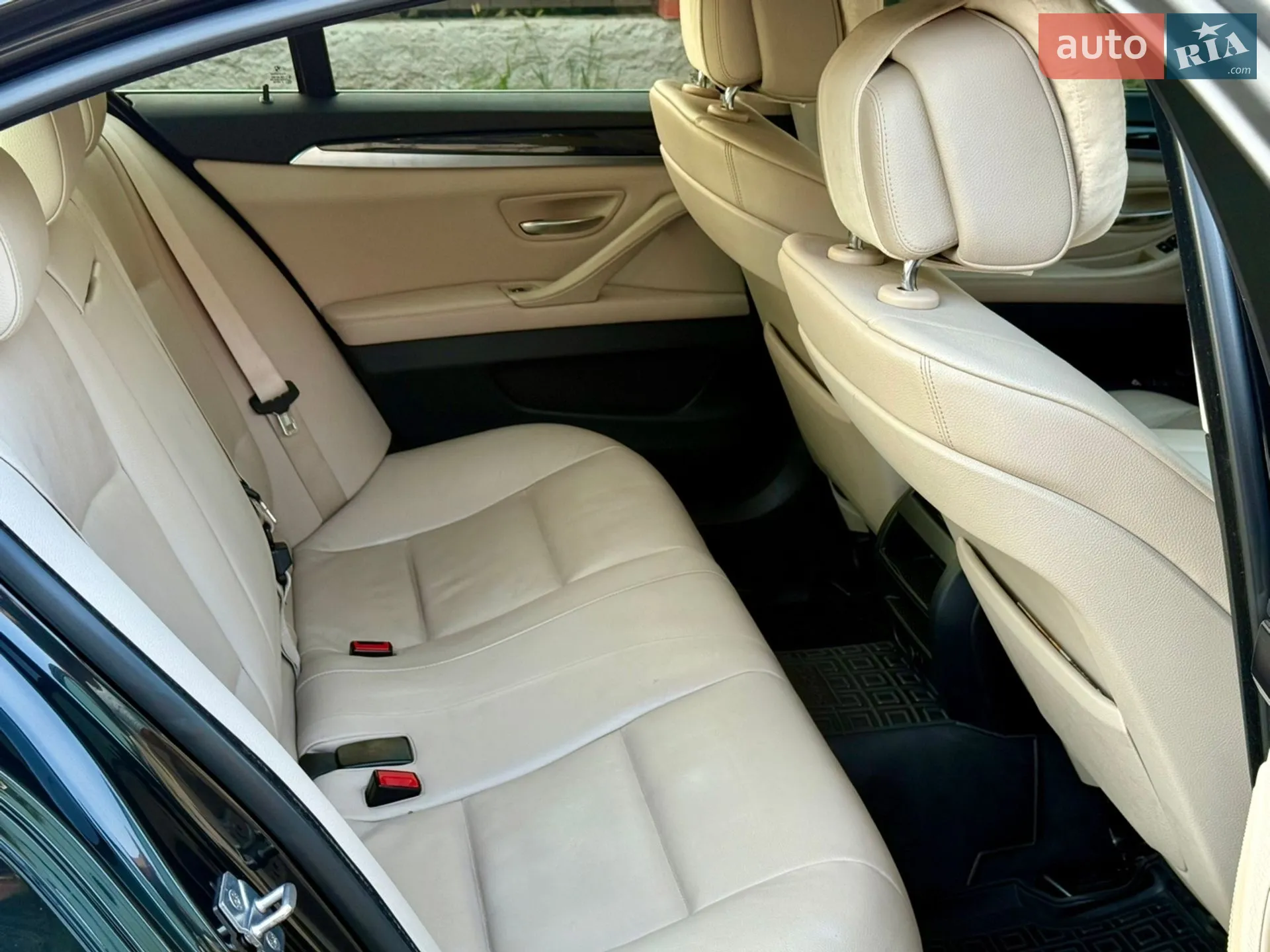 2012 BMW 5er - мініатюра 24
