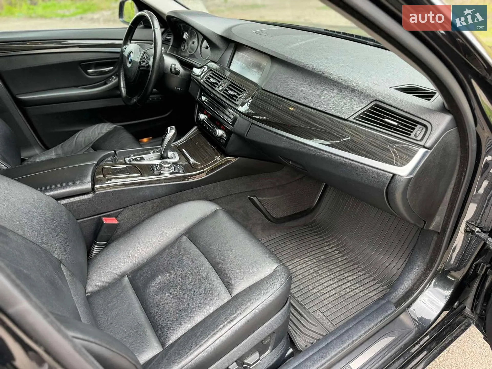 2012 BMW 5er - мініатюра 12