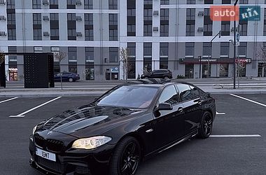 Седан BMW 5 Series 2013 в Ровно