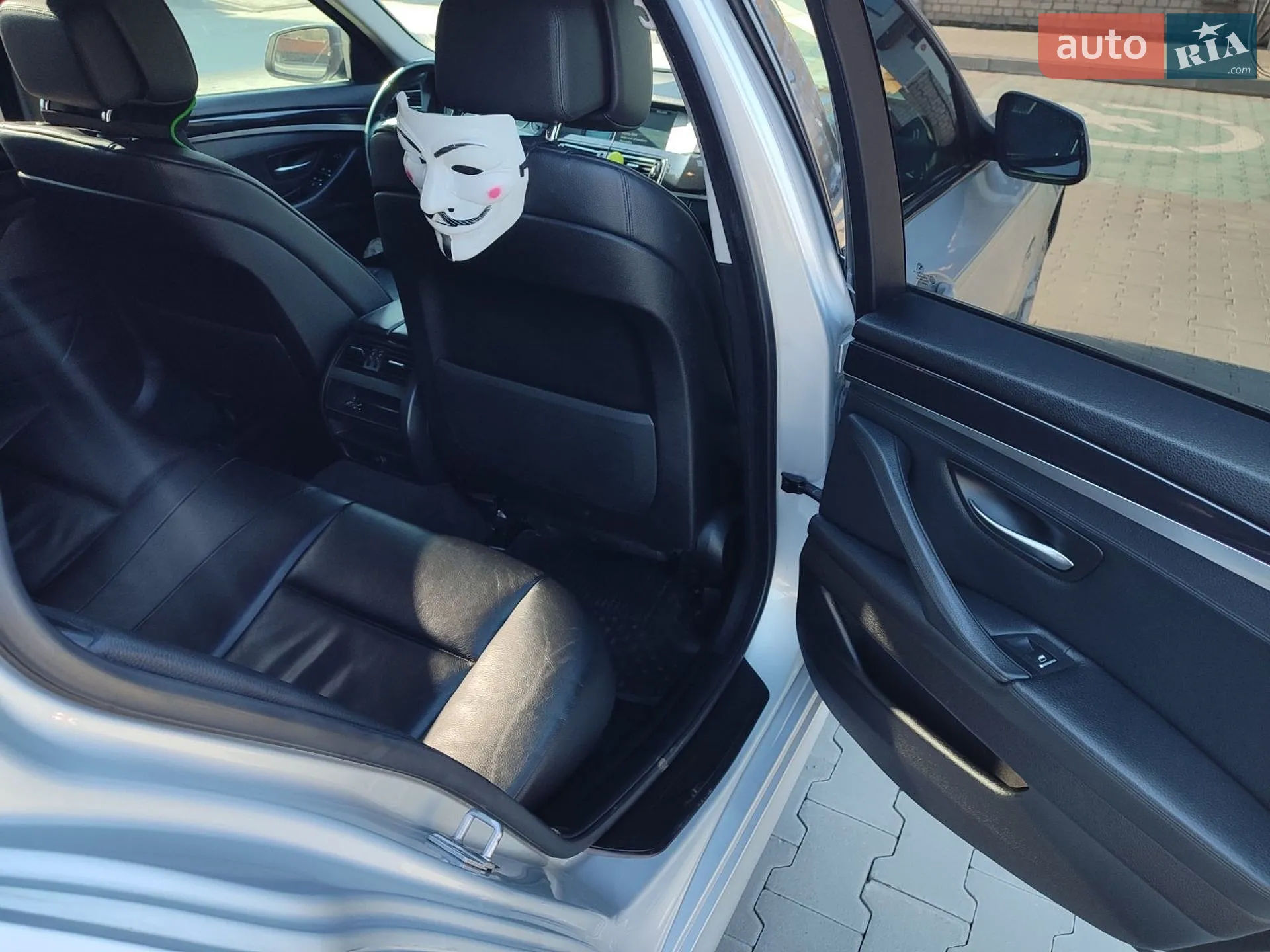 2010 BMW 5er - мініатюра 18