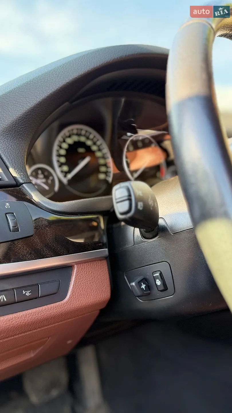 2015 BMW 5er - мініатюра 12