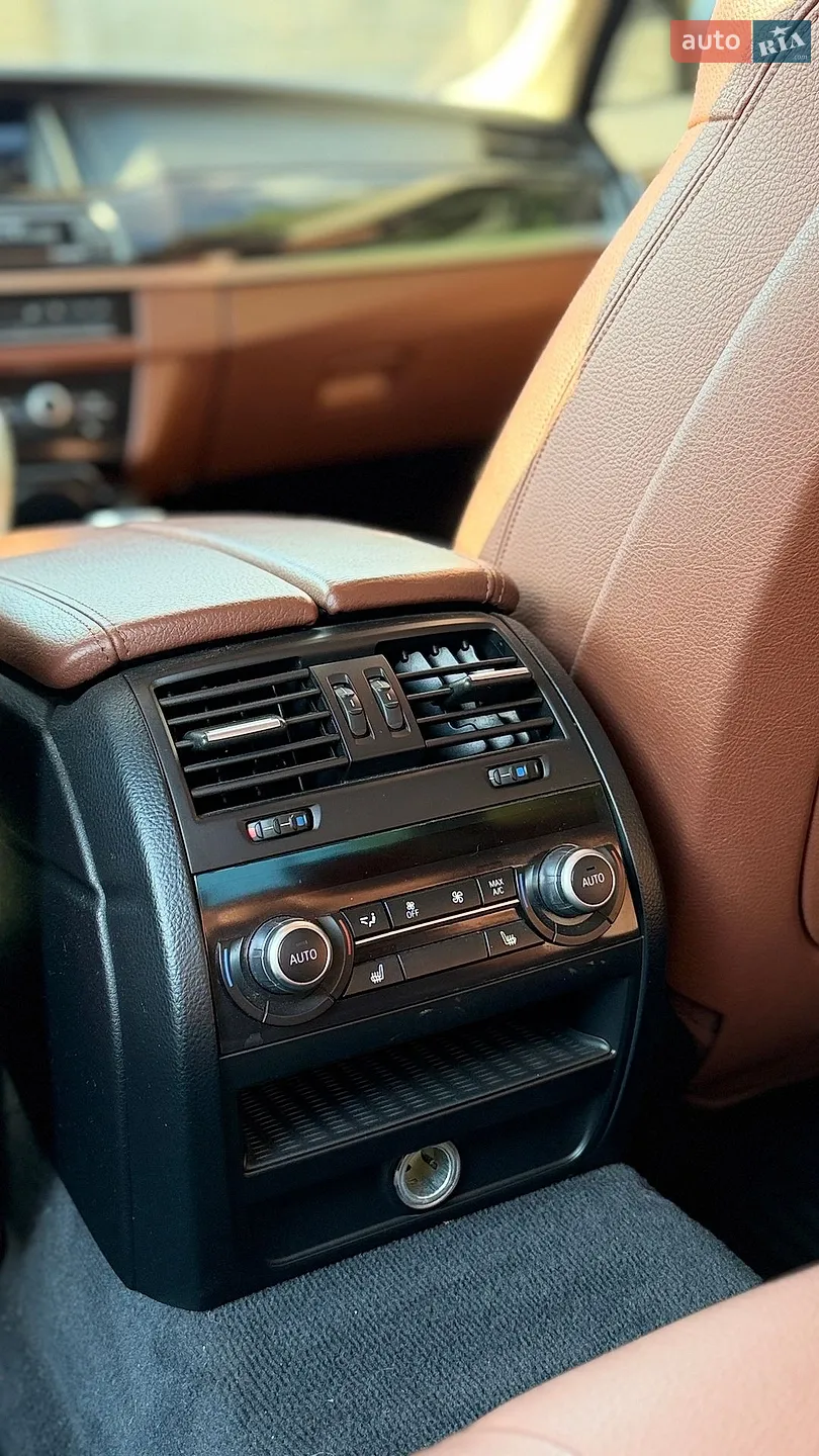 2015 BMW 5er - мініатюра 21