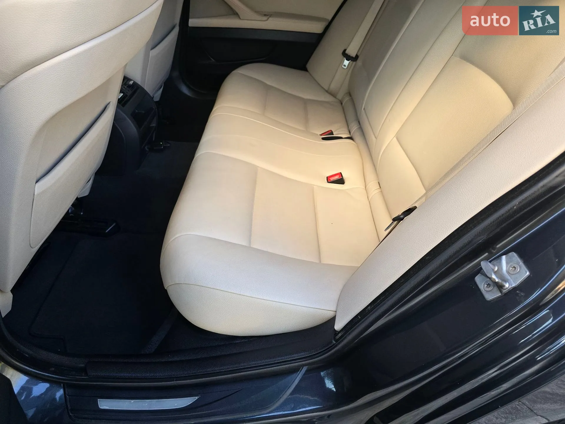 2012 BMW 5er - мініатюра 29
