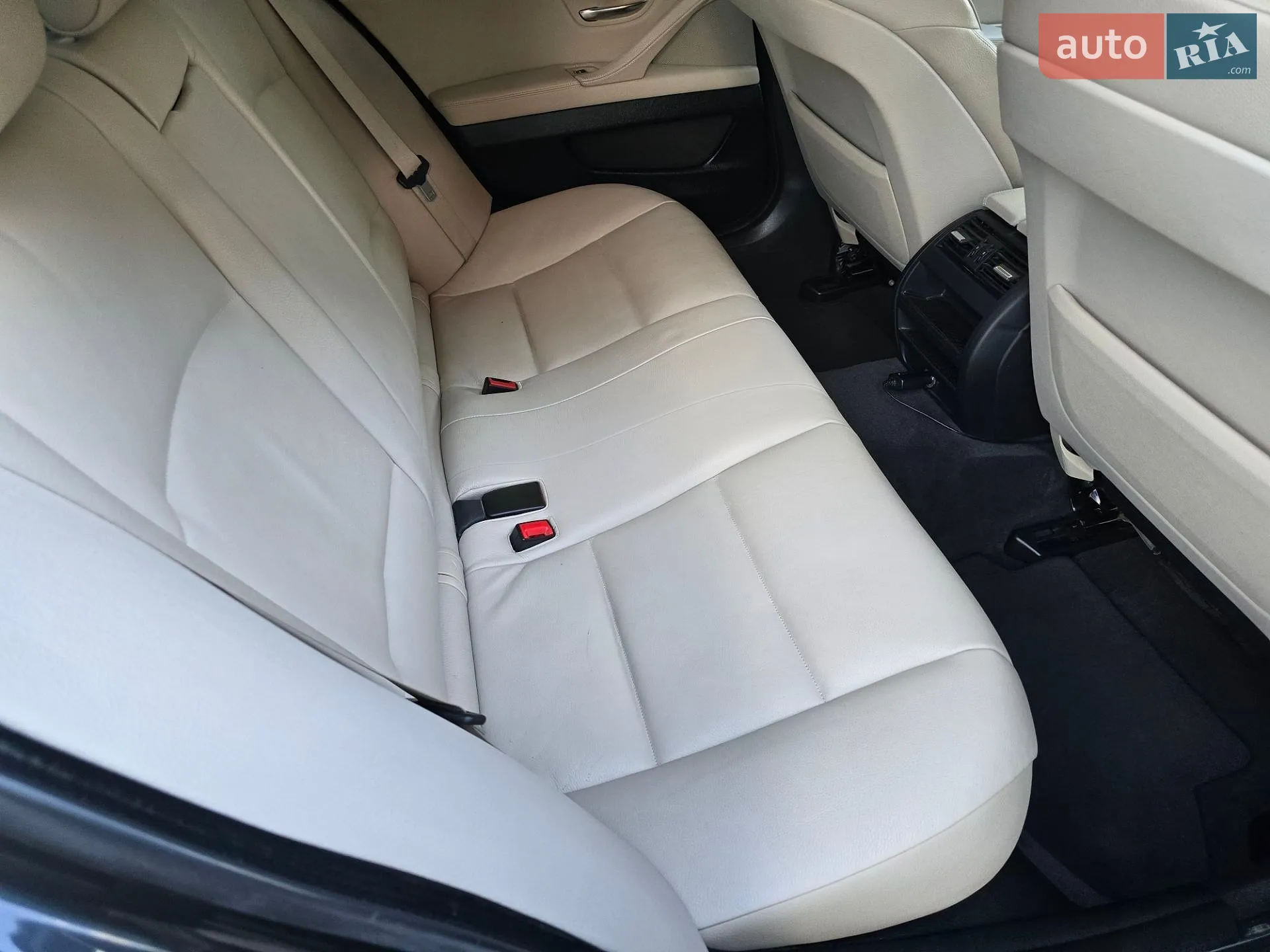 2012 BMW 5er - мініатюра 38